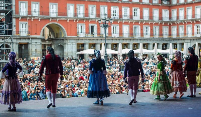 Plaza mayor and Sol square