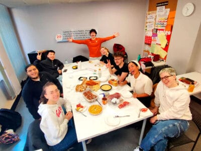 Tailor-Made Spanish Courses for Groups