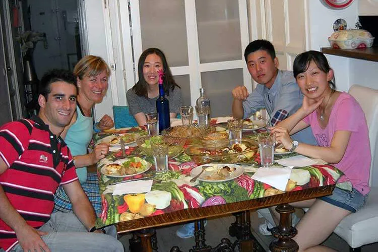 Alojamiento para estudiantes en una casa de familia en Madrid