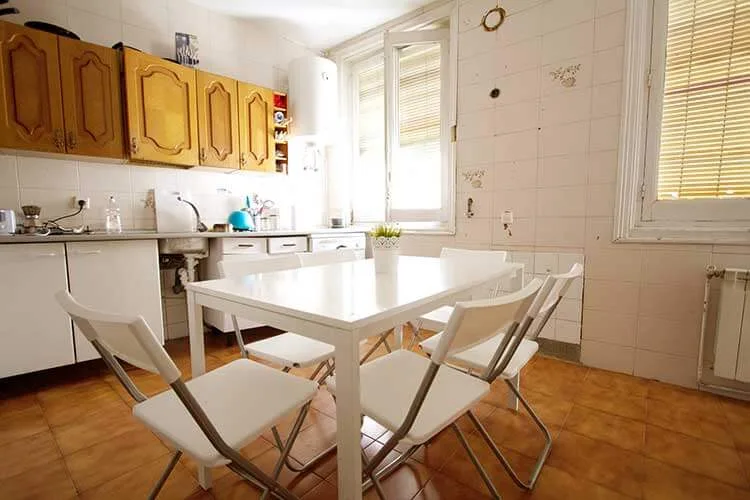 Programas de inmersión en español en familias anfitrionas en Madrid